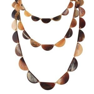 Acrylic Wedge Layer Necklace
